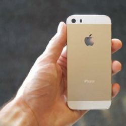 Objednal si a zaplatil přes internet iPhone, nedostal ale nic