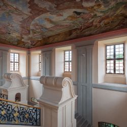 Památkáři v Plzni vystavují fotografie barokní architektury Martina Micky