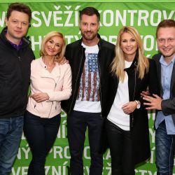 Plzeň v barvách Primy: roadshow v sobotu zaplnila náměstí, lákaly Zprávy i Pohlreich