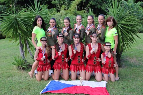 Foto: Děvčata z AE klubu LADY Plzeň získala stříbro na mistrovství světa na Martiniku  