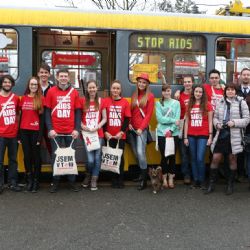 Plzeňští studenti bojují proti AIDS. Pondělkem startuje týden akcí