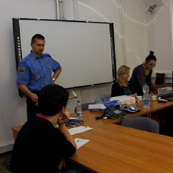 Pracovnice charity školily plzeňské strážníky o nemocech seniorů