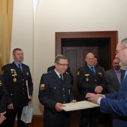 Primátor poděkoval státní i městské policii za Slavnosti svobody, ocenil velitele opatření 