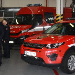 Profesionální hasiči v Plzni převzali novou zásahovou techniku