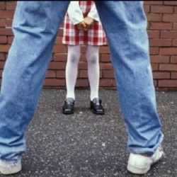 Rodiče dětí na Klatovsku mají strach, bojí se pedofilů