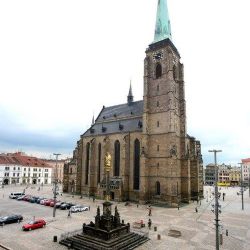 Sobotní start hlavního města kultury předznamenají páteční procházky
