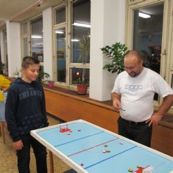 Stolní hokejisté hráli non-stop turnaj  