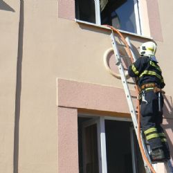 V Holýšově hořel rodinný dům, škoda 250 tisíc