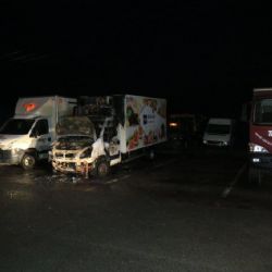 V Kaznějově hořely dva kamiony, škoda milion