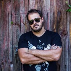 XINDL X na jaře 2017 zahraje na turné Nový songy s kapelou & Starý fláky s kytarou i v Plzni 