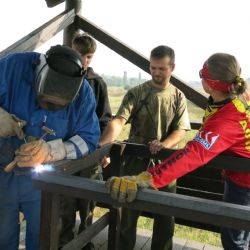 Zvířecí záchranáři opravili vandaly poničenou ornitologickou pozorovatelnu u Líní 