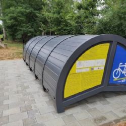 Plzeň instaluje nové cykloboxy pro bezpečné parkování kol