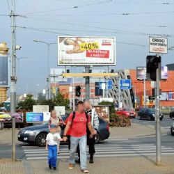 Plzeň omezuje vizuální smog - velké reklamy zmizí z centra
