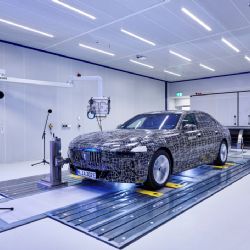 BMW i7 prochází akustickými testy