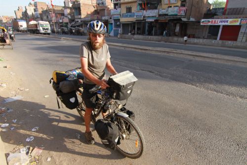 Obrázek - 12.8.2016: CHAT s Jardou Šnekem Králem, který objíždí svět na kole