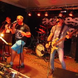 AGNES ROCK TO ROZBALIL NA SAUNĚ!