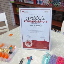 HANKA VESELÁ ZÍSKALA CERTIFIKÁT ZA ŠPERKY!