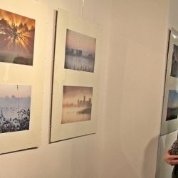 PAKOSTOVY FOTOGRAFIE JSOU V MUZEU
