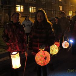 SVÁTEK SI PŘIPOMNĚLI LAMPIÓNOVÝM PRŮVODEM A POHÁDKOU