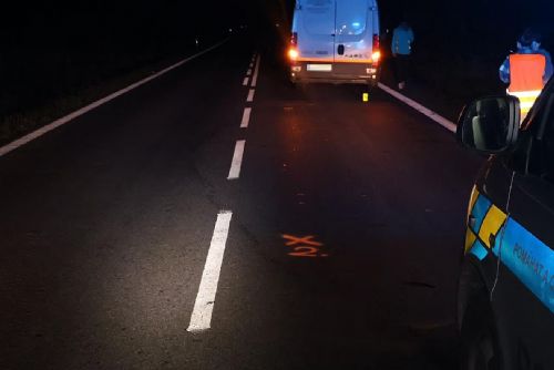 obrázek:Tragická nehoda u Třemošné - chodec sražen dodávkou