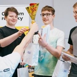 Droid Games láká žáky základních škol na robotické klání