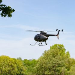 Příčinou nehody vrtulníku bylo nezvládnutí pilotáže