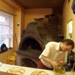 Jak jsem málem prasknul v pizzerii