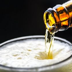 Opilá žena ve Stříbře útočila na jinou