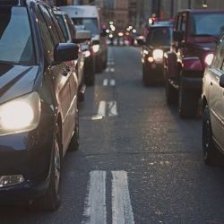 Karlovarská ulice v Plzni je dopravně nejzatíženější v kraji