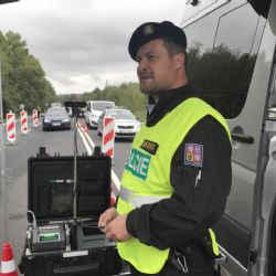 S příchodem letních prázdnin policisté zvyšují dohled na silnicích