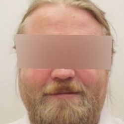 Nebezpečný pacient z Bohnic se sám přihlásil policii