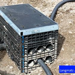 Klatovská společnost Langmatz CZ s.r.o. vyrábí moderní kabelové šachty a rozvaděče. Jaké výhody přináší?