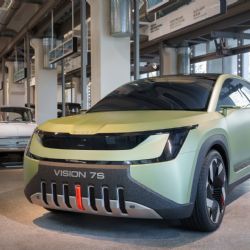 Máte zájem o nové revoluční SUV ŠKODA VISION 7S? Obraťte se na AUTO CB v Plzni