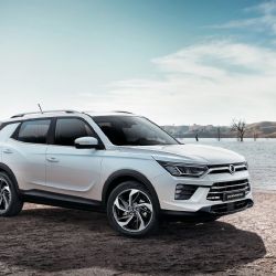 Ten pravý zážitek z jízdy a zároveň prostor pro celou rodinu Vám dopřeje nové SUV SsangYong KORANDO STYLE+