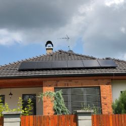 Ušetřete díky vlastní fotovoltaické elektrárně! Slunce Vám účet nepošle