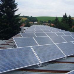 Uvažujete o zřízení fotovoltaické elektrárny, ale nevíte jak na to? Oslovte regionální firmu Galimed Energy