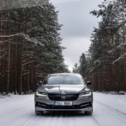V autorizovaném salonu AUTO CB si můžete pořídit nové vozy značky ŠKODA, která brzy zamíří i na vietnamský trh