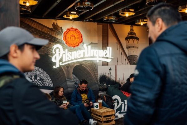 Pilsner Fest se vrací do pivovaru a poprvé potrvá celý týden. Vstup bude zdarma