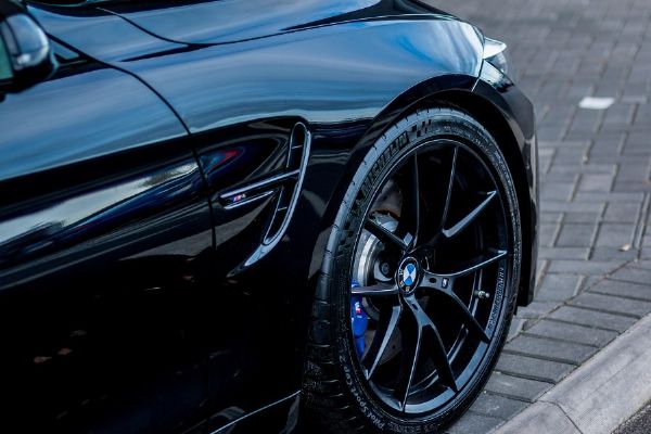 Ústavní soud vrátil spor o 573 tisíc z prodeje BMW ke Krajskému soudu v Českých Budějovicích