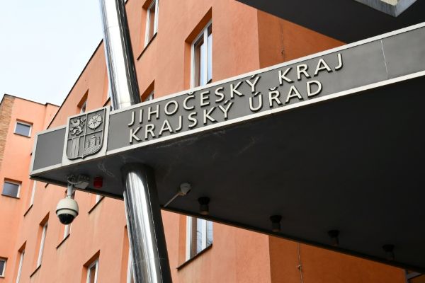 Jihočeský krajský úřad bude 13. října uzavřen. U Zimního stadionu proběhne policejní cvičení