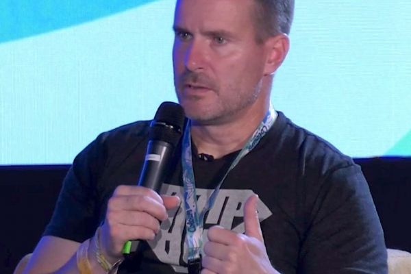 Generál Řehka ovládl senátní volby v Plzni. Kantorová po neúspěchu oznámila odchod z radnice