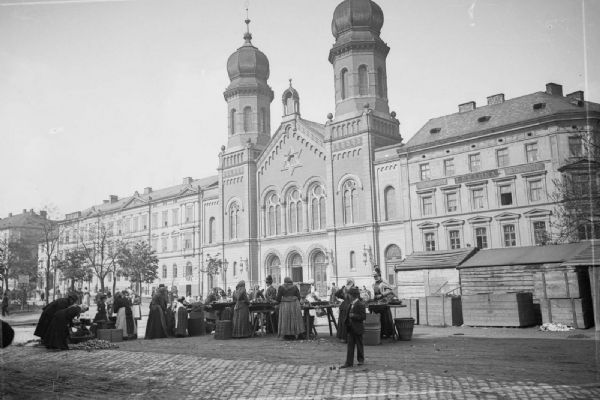 Co změnil vznik Československa? Ženy získaly hlas, dělníci kratší směny a Plzeň budoucnost