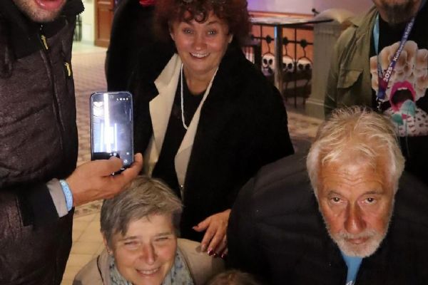 Život na ulici bez příkras. V Plzni vzniklo divadlo, ve kterém hrají i lidé bez domova