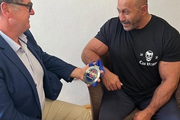 Rokycanskému vítězi Olympia Pro Powerlifting poblahopřáli na radnici. V Las Vegas zvládl 190 kg