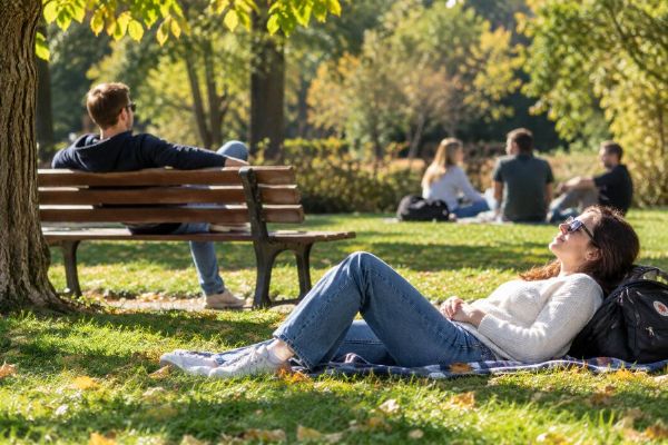 Středa přinesla nejteplejší den babího léta. Na dvou místech bylo přes 26 °C, padly i rekordy