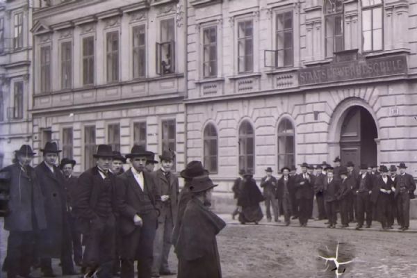 V Plzni otevírá výstava o německé průmyslové škole. Připomíná Kotěru, Hilberta a 150 let