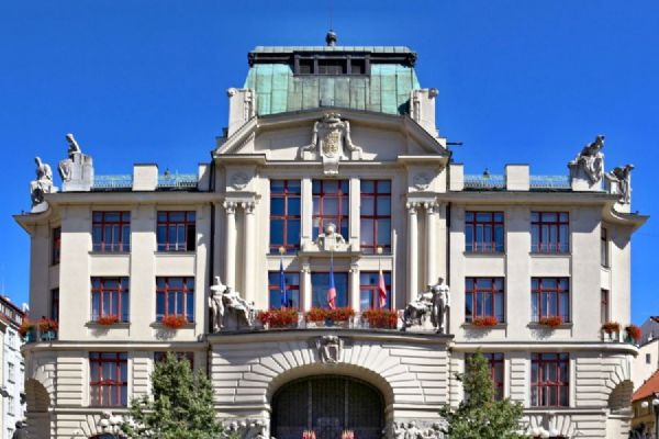 Praha buduje síť krizových dobrovolníků. Zapojit se mají do pomoci při mimořádných událostech