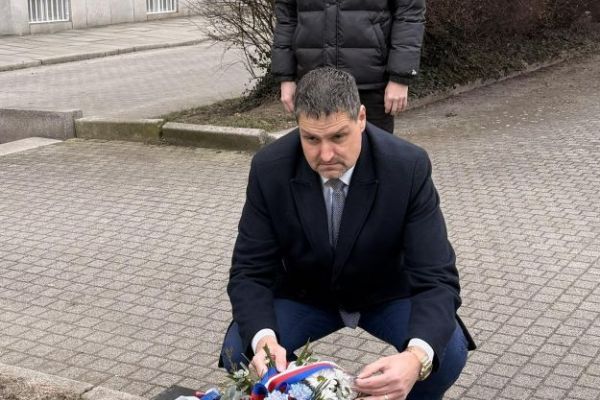 Vedení obvodu uctilo památku Josefa Hlavatého