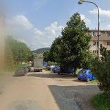 Nábytek z ořechu - židle a nábytek z masivního dřeva