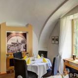 RESTAURACE A HOTEL BÍLÁ PANÍ s.r.o.